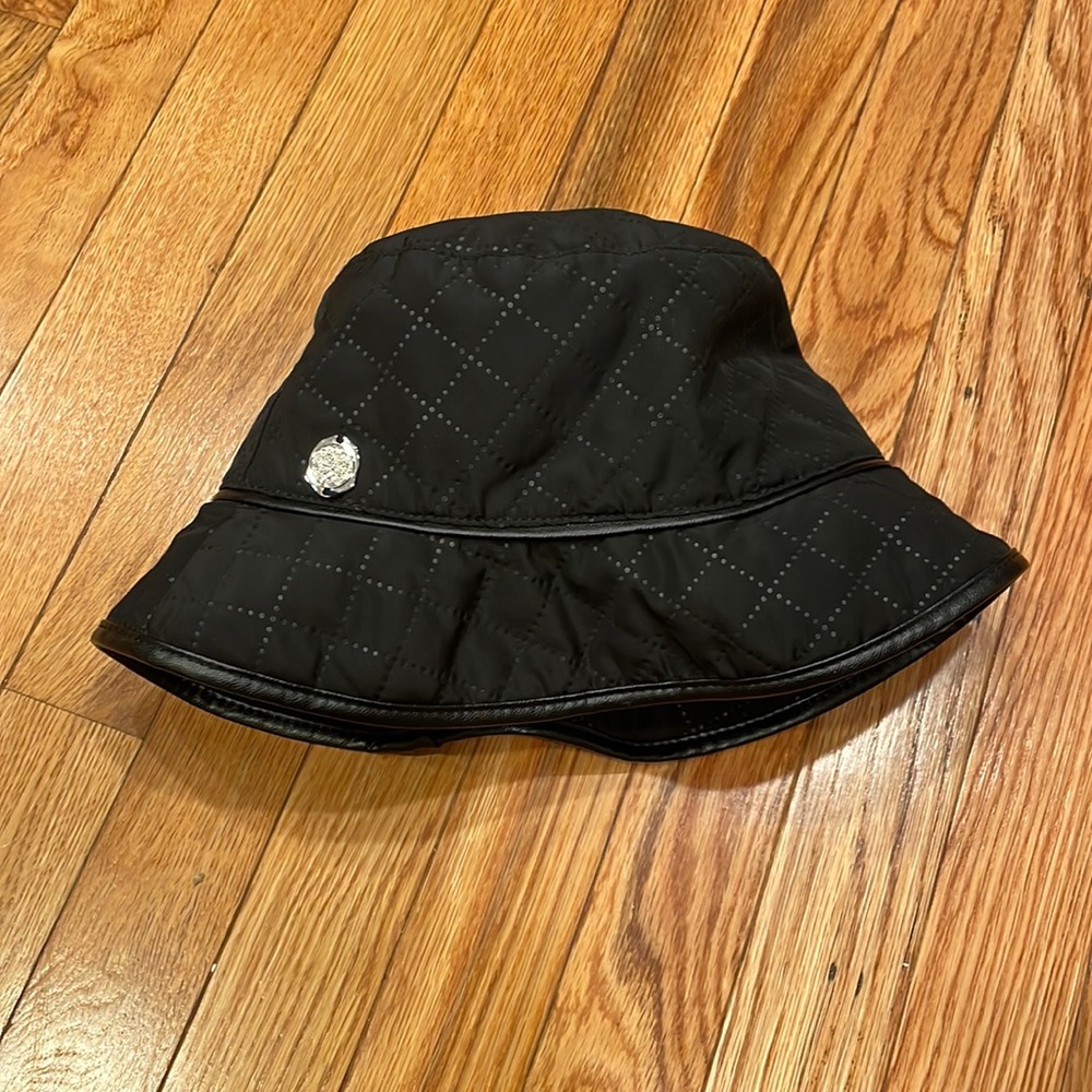 Vince Camuto Black Quilted Bucket Hat